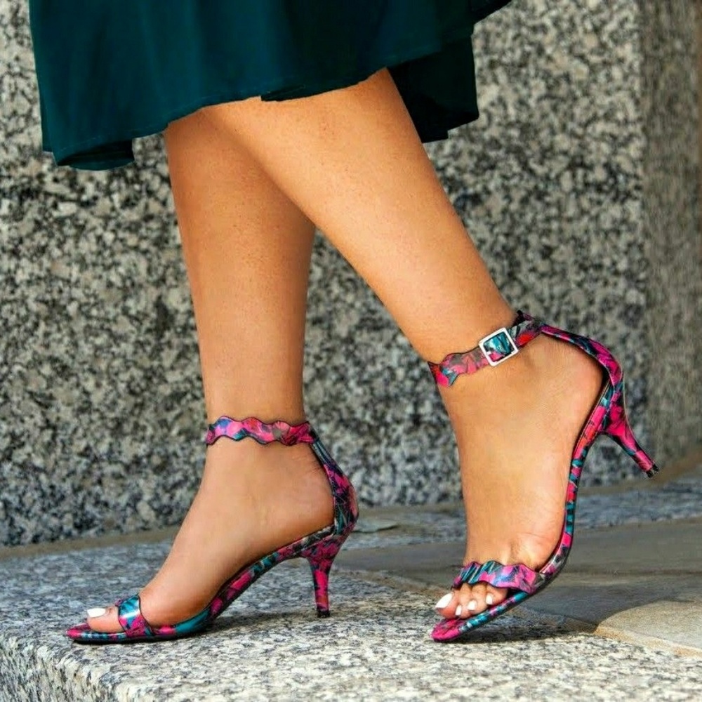 Fioni Scallop Tropical floral open toe ankle heels